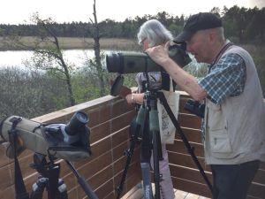 Göran Carlsson spanar över Drevsjön